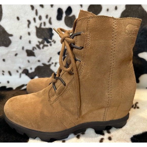Sorel Women’s Joan of Arctic Wedge II Waterproof Suede Boots Size 5 - Picture 3 of 8